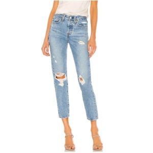 Levi’s Wedge Icon Fit Straight Leg Mom Jean